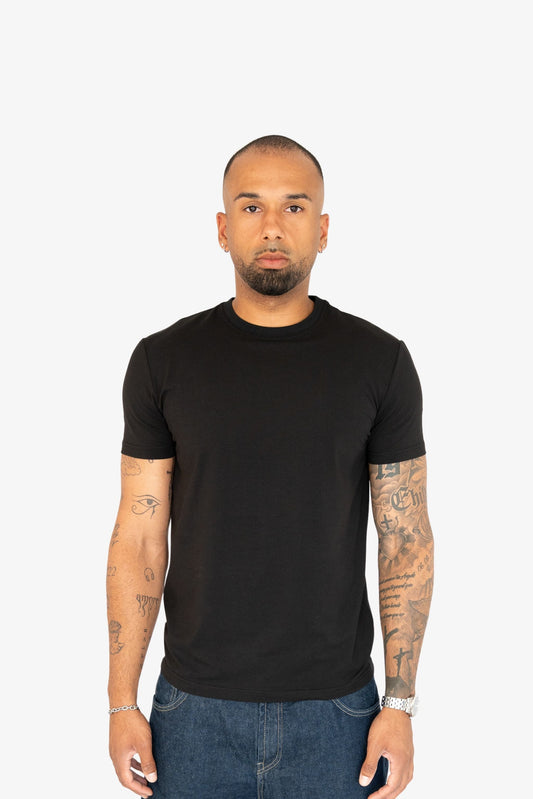 BODY FITTA TEE BLACK